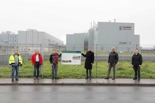 Info board on the surrogate habitat for common wall lizards and biotope for location-typical insects and plants